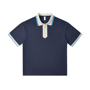เสื้อยืดแขนสั้นสีขาวสำหรับผู้ชาย  ตกแต่งขอบสีเขียว  ทรงปกติ สไตล์ลำลอง ผ้าฝ้าย 100% ระบายอากาศได้ดี - Product Image 4