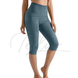 Leggings de Yoga de Cintura Alta Personalizados para Entrenamiento, Leggings Capri de Cintura Media para Mujer, Leggings de Yoga con Diseño Personalizado para Gimnasio - Product Image 4