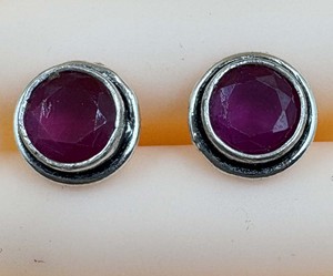 Hot Selling Dyed Ruby <b>Silver</b> <b>Stud</b> Round Handmade 8mm Gemstone 925 Sterling <b>Silver</b> <b>Stud</b> For Her - Product Image 1
