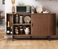 Meuble de rangement à deux portes en bois massif fait main, finition marron, design à panneaux plats, idéal pour le salon ou l'entrée.