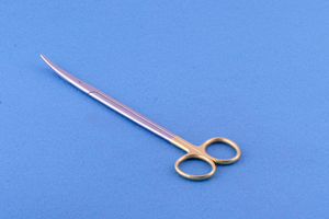 Tijeras Quirúrgicas MayoMed MAYO-STILLE de Acero Inoxidable Alemán con Bordes de Carburo de Tungsteno, Certificadas y Aprobadas por CE ISO - Product Image 4