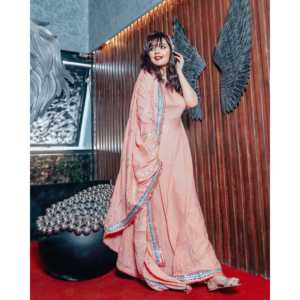 Ensemble de costume en mousseline de soie XS Blooming Peach - Product Image 4