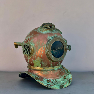 Casco de Buceo Verde Antiguo, Estilo Vintage, Decoración Náutica Coleccionable, Adorno Marítimo para Hogar u Oficina - Product Image 4