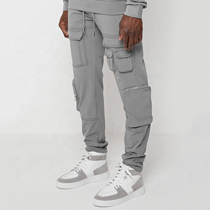 Ensemble de survêtement cargo épais pour homme, deux pièces, avec poches latérales et style streetwear moderne - Product Image 5