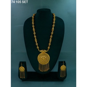 Trendy Gold Plated Alloy Fashion Jewelry Set Gold Plated Women's Classic Alloy Necklace and Earring Set for <b>Wedding</b> Engagement - Product Image 5