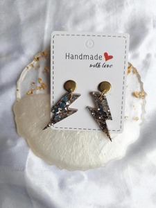 Pendientes de Corazón con Brillantina Hechos a Mano, Pendientes Colgantes de Resina Chapados en Oro, Set de Regalo para el Día de San Valentín - Product Image 2