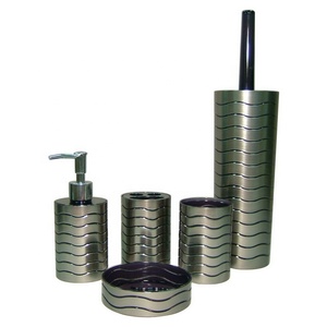 Noir En Plastique Salle De Bain Accessoires Ensemble - Product Image 4