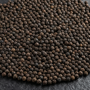 Poivre noir indien entier à forte piquanteur, cueilli à la main, aromatique, qualité export, épice brute séchée, 100% pur, durée de conservation 24 mois - Product Image 1