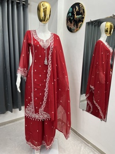 Derniers modèles de salwar kameez pour femmes, pour mariages et soirées, d'un fournisseur et exportateur indien. - Product Image 3
