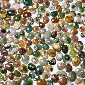 Piedra suelta de jaspe oceánico con corte rosa, forma libre, para la elaboración de joyas - Product Image 2