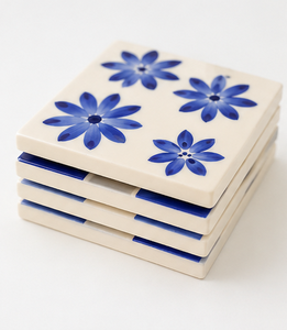 Ensemble de sous-verres en résine bleu et blanc, style côtier, faits à la main, modernes, écologiques, imperméables, à motif géométrique carré, avec support - Product Image 5