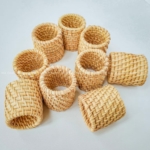 Meilleur prix de gros pour porte-serviettes en rotin blanc pour la décoration de table royale, accessoires de qualité supérieure et meilleur prix - Product Image 4