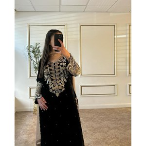 TENDANCE GEORGETTE BRODERIE SÉQUENCE TRAVAIL TOP PALAZZO AVEC DUPATTA NOIR - Product Image 4
