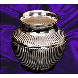 Kalash de Metal Plateado Repujado, Recipiente para Pooja, Lota, Agua Bendita, Estilo Antiguo, para Oración Hindú, Regalo Corporativo para el Festival Diwali - Product Image 6