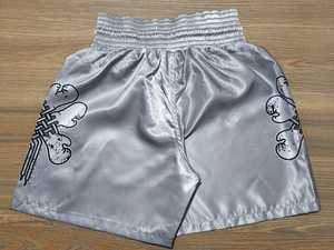 Shorts de Muay Thai respirants personnalisés avec ceinture élastique, coupe flexible, tissu à séchage rapide pour l'entraînement, les séances de sport et la remise en forme - Product Image 5