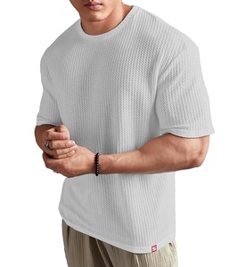 Camiseta de algodón personalizada para hombre, talla y color ajustables, ecológica, elástica, de manga corta, fabricada en India, de buena calidad. - Product Image 5
