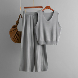 Conjunto de dos piezas de punto tejido con cuello en V liso y casual de verano Blubelle para mujer - Top sin mangas holgado y pantalones de pierna ancha - ¡Novedad! - Product Image 6