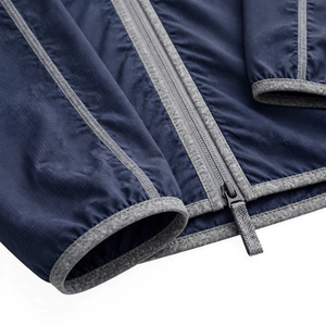 Veste de sport décontractée coupe-vent bleu roi pour homme, col rabattu, fermeture à bouton unique, coupe régulière, pour l'automne, couleur unie, devant délavé - Product Image 6