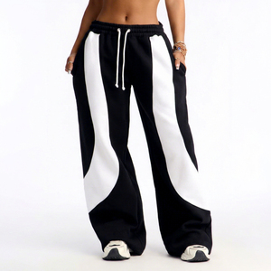 Pantalones Deportivos Anchos de Felpa para Mujer, Color Negro y Blanco, Cintura Elástica, Transpirables, Ecológicos, Estilo Casual Urbano - Product Image 1