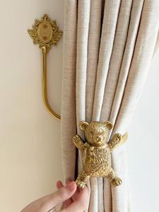 Gancho para Cortinas con Forma de Osito de Peluche, Perfecto para Habitaciones Infantiles, Salones de Eventos, Banquetes, Organizador de Cortinas Decorativo y Funcional de la India - Product Image 3