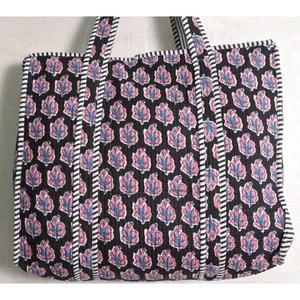 Sac fourre-tout matelassé en coton fait main, imprimé floral, sac à bandoulière, sac de shopping bohème indien pour femmes - Product Image 5