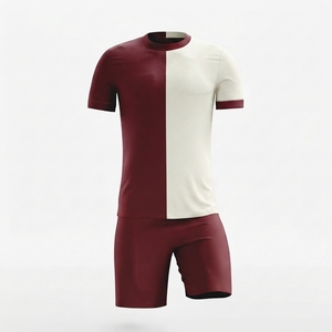 Uniforme de Fútbol Moderno, Ropa Deportiva de Alto Rendimiento y Durabilidad, con Servicios de Personalización de Marca y Talla OEM - Product Image 1