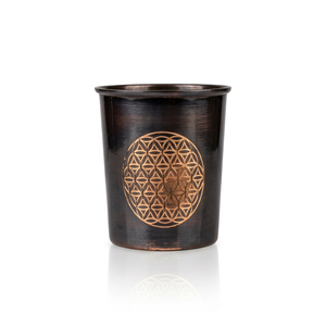 Verres à boire en cuivre pur écologiques pour usage domestique, gobelets ayurvédiques martelés traditionnels, vaisselle en métal artisanale, vente en gros - Product Image 1