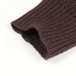 Pull classique pour homme en coton mélangé respirant, doublure en laine, logo frontal, manches longues, confortable pour l'hiver - Product Image 2