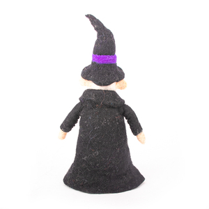 Poupée vampire gothique faite à la main en feutre aiguilleté |   Figurine de squelette d'Halloween en feutre avec gilet et chapeau violets |   Artisanat en laine mignon et effrayant - Product Image 4