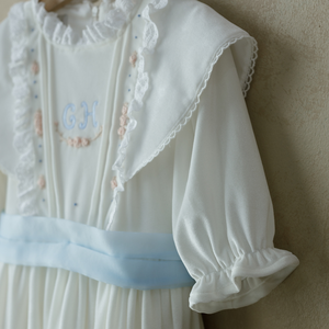 ชุดเดรสเด็ก Aine Kid Couture ชุดกำมะหยี่เด็กผู้หญิงหลากสี แขนครึ่งแขน ปักลูกปัดทำมือ ความยาวระดับเข่า ชุดรับศีลจุ่ม ไซส์ S - Product Image 5