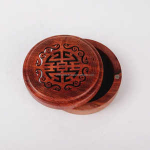 Clásico y Lujoso Soporte de Incienso de Madera y Resina Árabe para Difusión de Oud Puro, Decoración Festiva de Ramadán y Ambiente Interior Elegante - Product Image 5