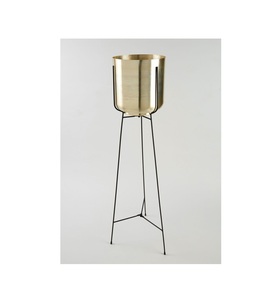 Pot de fleurs en métal design avec support, porte-pot de fleurs de luxe pour la décoration contemporaine de la maison, du bureau, de l'hôtel et du jardin - Product Image 4