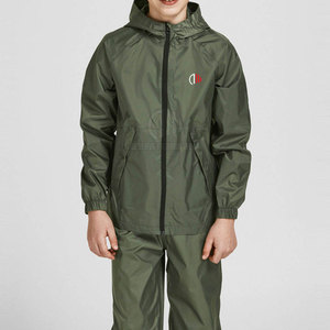 Ensemble coupe-vent fabriqué au Pakistan pour le streetwear et les activités de plein air, faible MOQ, ensemble coupe-vent pour adultes - Product Image 3