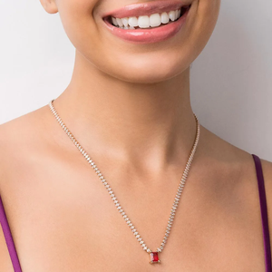 Collar con Colgante de Rubí Chapado en Oro de 18K para Mujer, Corte Esmeralda, Cadena de Palomitas, Joyería Minimalista para Uso Diario, Piedra de Nacimiento de Julio - Product Image 3