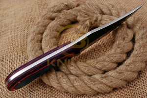 Couteau de chasse artisanal en acier carbone, couteau de camping d'extérieur avec manche en bois et étui en cuir - Product Image 3