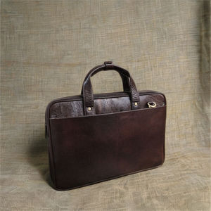 Bolso Bandolera de Cuero Genuino Hecho a Mano para Oficina, Portátil, Moderno y Profesional, para Viajes Corporativos y Trabajo - Product Image 3