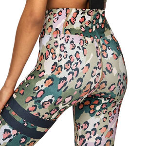 เลกกิ้งออกแบบใหม่ไร้รอยต่อปรับแต่งได้ตามต้องการ สีสันตามสั่ง และชุดออกกำลังกายสำหรับผู้หญิง พิมพ์ลายแบบ Sublimation สำหรับโยคะและฟิตเนส - Product Image 4