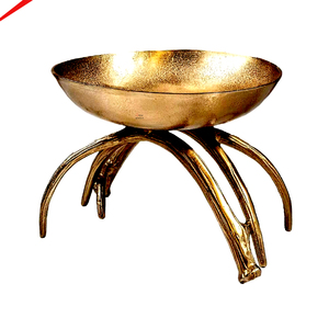 Bol décoratif de table en aluminium de haute qualité avec support en forme de bois de cerf doré, petit bol pour snacks, fruits et noix, idéal pour la cuisine et le service - Product Image 1