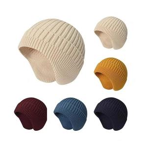 Bonnets en laine noirs unisexes, best-sellers, chauds, pour l'hiver, style décontracté, tricot épais. - Product Image 1