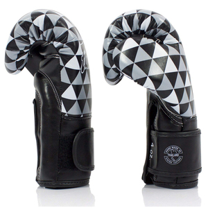 Nouveaux gants de sparring professionnels Fairtex sur mesure, noirs, en cuir de vachette véritable, équipement de combat Muay Thai, poignées. - Product Image 2