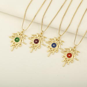Collar con Colgante de Ojo Turco Chapado en Oro Vintage QIKU con Circonita Cúbica para Mujeres, Niños y Hombres - Product Image 1