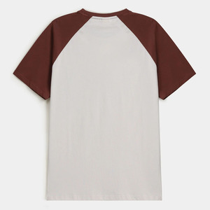 T-shirt da uomo leggera dal <span class=keywords><strong>design</strong></span> premium, con modello <span class=keywords><strong>basic</strong></span>, vestibilità comoda e materiale morbido, ideale per outfit quotidiani in qualsiasi stagione. - Product Image 6