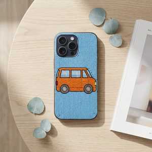 Funda de Teléfono Bordada con Cuentas de Vidrio Hechas a Mano, Base de Poliéster, Forma Rectangular, Fondo Azul, Patrón de Camioneta Naranja - Product Image 1