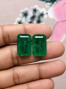 Diamant naturel de 3,25 carats, pierre brute, couleur verte, taille émeraude, certifié IGI, clarté VS, design excellent pour la fabrication de bijoux - Product Image 5