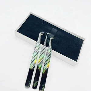 Pinzas de extensión de pestañas de volumen de agarre de diamante de alta calidad pinzas de pestañas de punta de fibra pinzas de acero inoxidable de agarre fuerte - Product Image 5