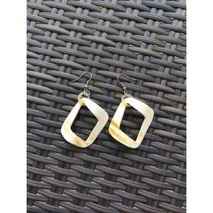 ต่างหูเขาควายทำด้วยมือเครื่องประดับธรรมชาติ - Product Image 4