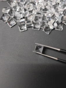 Topaze blanche naturelle 6 mm, taille carrée, qualité supérieure, pierres précieuses en vrac pour la fabrication de bijoux - Product Image 2