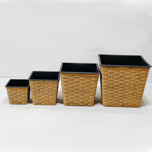 Pot de fleurs carré en rotin synthétique minimaliste, sculpté à la main, léger, résistant aux intempéries, durable, écologique, tissé - Product Image 4