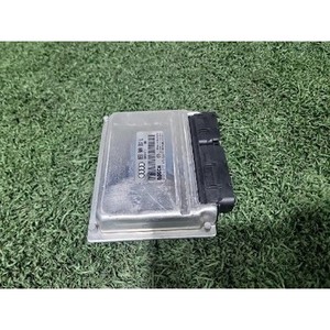 ECU และโมดูลคอมพิวเตอร์มือสองขนาด A4 รุ่น 8E0909557L - Product Image 2
