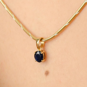 Pendentif en or 18 carats avec saphir bleu - Certifié IGI - Plaqué rhodium - Prêt à offrir - Product Image 1